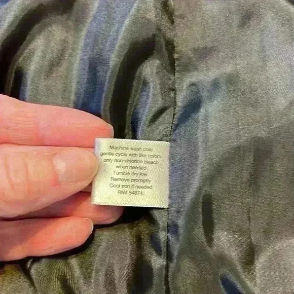 The Limited‎ Travel Collection, brown, two-button, lined women’s blazer. Size 0. - Picture 9 of 10